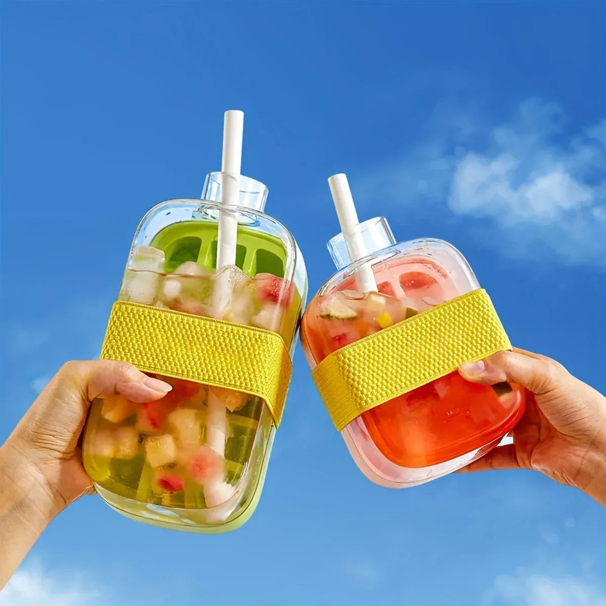 2-in-1 Ice Cube Tray Water Bottle 500ml | Starcore