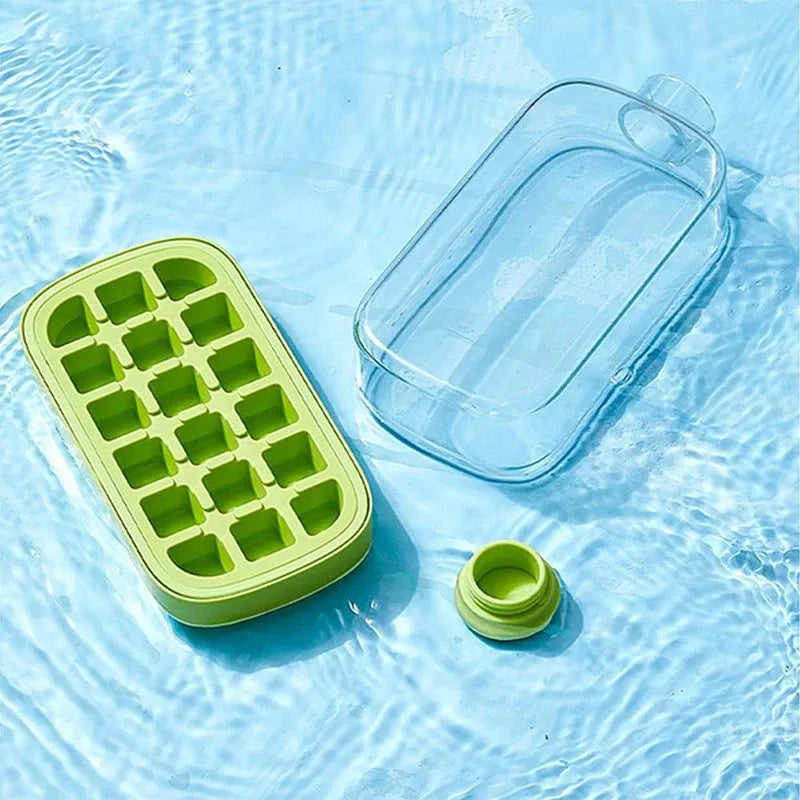 2-in-1 Ice Cube Tray Water Bottle 500ml | Starcore